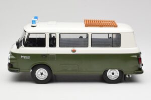 Barkas B1000 Tautas Policija MCG 1:18 MCG18009 Metāls — attēls 5 no 6
