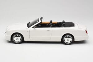 Bentley Azure Glacier White Minichamps 1:18 100139502 Metāls — attēls 4 no 8