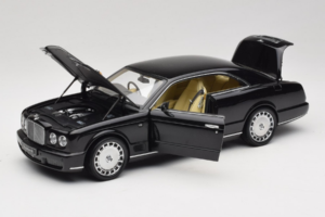 Bentley Brooklands Melns Minichamps 1:18 100139600 Metāls — attēls 2 no 8