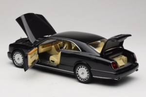Bentley Brooklands Melns Minichamps 1:18 100139600 Metāls — attēls 5 no 8