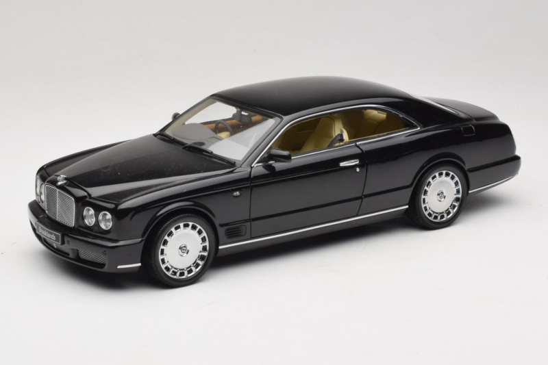 Bentley Brooklands Melns Minichamps 1:18 100139600 Metāls