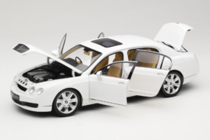 Bentley Continental Flying Spur Balts Minichamps 1:18 100139461 Metāls — attēls 2 no 8