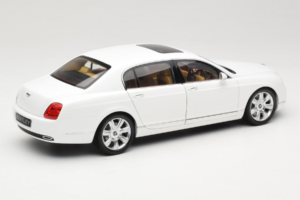 Bentley Continental Flying Spur Balts Minichamps 1:18 100139461 Metāls — attēls 3 no 8