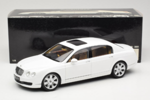 Bentley Continental Flying Spur Balts Minichamps 1:18 100139461 Metāls — attēls 8 no 8