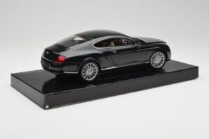 Bentley Continental GT Cumbrian Zaļš Minichamps 1:18 103139623 Metāls — attēls 3 no 8
