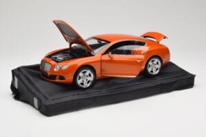Bentley Continental GT Orange Metallic Minichamps 1:18 100139921 Metāls — attēls 2 no 8