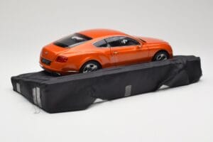 Bentley Continental GT Orange Metallic Minichamps 1:18 100139921 Metāls — attēls 3 no 8