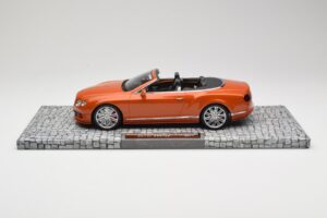 Bentley Continental GT Speed Kabriolets Orange Metallic Minichamps 1:18 107139430 Metāls — attēls 3 no 6