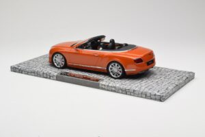 Bentley Continental GT Speed Kabriolets Orange Metallic Minichamps 1:18 107139430 Metāls — attēls 5 no 6