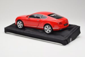 Bentley Continental GT St. James Red Minichamps 1:18 100139922 Metāls — attēls 7 no 8