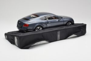 Bentley Continental GT Thunder Pelēks Minichamps 1:18 BL835 — attēls 3 no 8