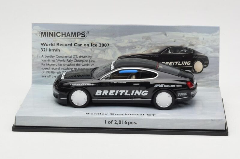 Bentley Continental GT World Record Car on Ice Melns Minichamps 1:43 Bentley Continental GT World Record Car on Ice Melns Minichamps 1:43 436139026-O Metāls