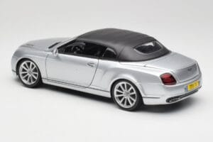 Bentley Continental Supersports Kabriolets 1. Paaudze Sudrabs Bburago 1:18 18-11037S Metāls — attēls 7 no 8