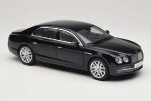 Bentley Flying Spur W12 Onyx Black Kyosho 1:18 08891NX Metāls — attēls 6 no 8