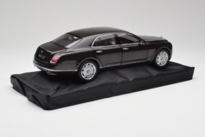 Bentley Mulsanne Burnt Oak Minichamps 1:18 100139905 Metāls — attēls 3 no 8