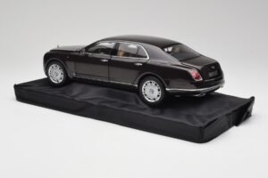Bentley Mulsanne Burnt Oak Minichamps 1:18 100139905 Metāls — attēls 7 no 8