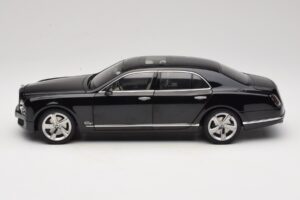 Bentley Mulsanne Speed Onyx Black Kyosho 1:18 08910NX Metāls — attēls 4 no 8