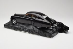 Bentley R-Type Continental Black Metallic Minichamps 1:18 100139420 Metāls — attēls 7 no 8