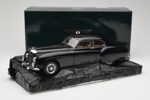 Bentley R-Type Continental Black Metallic Minichamps 1:18 100139420 Metāls — attēls 8 no 8