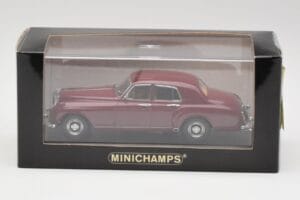Bentley S1 Continental Flying Spur Bordo Minichamps 1:43 436139550 Metāls — attēls 4 no 4