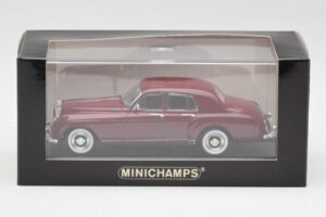 Bentley S1 Continental Flying Spur Krēmkrāsa Minichamps 1:43 436139551 Metāls — attēls 4 no 4