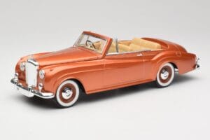 Bentley Type S2 Mulliner Kabriolets Tudor Oranžs Metāliski Solido 1:18 8007 Metāls