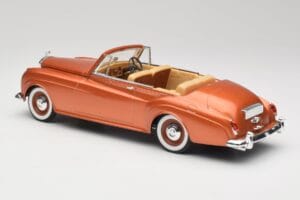 Bentley Type S2 Mulliner Kabriolets Tudor Oranžs Metāliski Solido 1:18 8007 Metāls — attēls 7 no 8