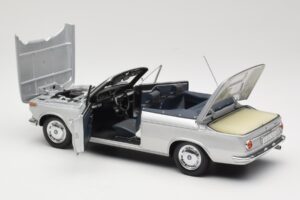 BMW 1600 Kabriolets Sudrabs Minichamps 1:18 80430145819 Metāls — attēls 5 no 8