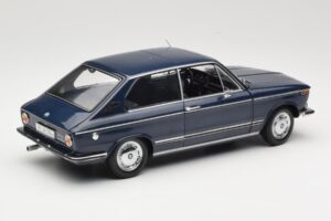 BMW 1600 Touring Zils Minichamps 1:18 80430145823 Metāls — attēls 3 no 8