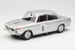 BMW 1800 TiSA #6 J. Munaron / K. Eppelein 24 Hours of Spa 1965 Minichamps 1:18 155652906 Metāls