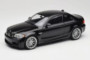 BMW 1M Coupe E82 Black Metallic Minichamps 1:18 110020021 Metāls