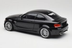 BMW 1M Coupe E82 Black Metallic Minichamps 1:18 110020021 Metāls — attēls 7 no 8