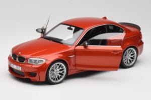 BMW 1M Coupe E82 Sakhir Orange Metallic Minichamps 1:18 110020020 Metāls — attēls 2 no 8