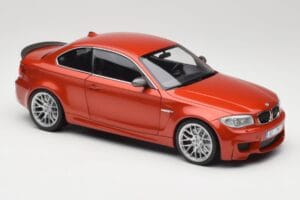 BMW 1M Coupe E82 Sakhir Orange Metallic Minichamps 1:18 110020020 Metāls — attēls 6 no 8