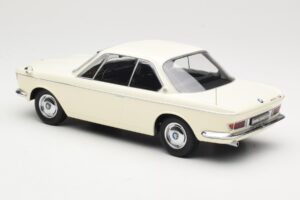 BMW 2000 CS Coupe Krēmkrāsa KK-Scale 1:18 KKDC180121 Metāls — attēls 5 no 6