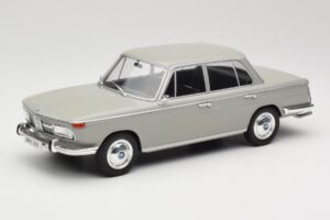 BMW 2000 TI Pelēks MCG 1:18 MCG18112 Metāls