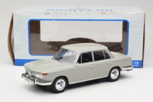 BMW 2000 TI Pelēks MCG 1:18 MCG18112 Metāls — attēls 6 no 6