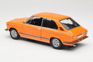 BMW 2000 Tii Touring Oranžs Minichamps 1:18 80430145824 Metāls — attēls 7 no 8