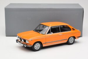 BMW 2000 Tii Touring Oranžs Minichamps 1:18 80430145824 Metāls — attēls 8 no 8