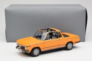 BMW 2002 E10 Kabriolets Colorado Oranžs AUTOart 1:18 80430300713 Metāls — attēls 8 no 8