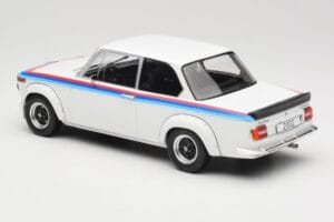 BMW 2002 E10 Turbo Balts MCG 1:18 MCG18408-R Metāls — attēls 5 no 6