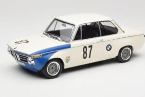 BMW 2002 Tii E10 #87 H. Hahne Grand Prix Brno 1969 Minichamps 1:18 155692787 Metāls