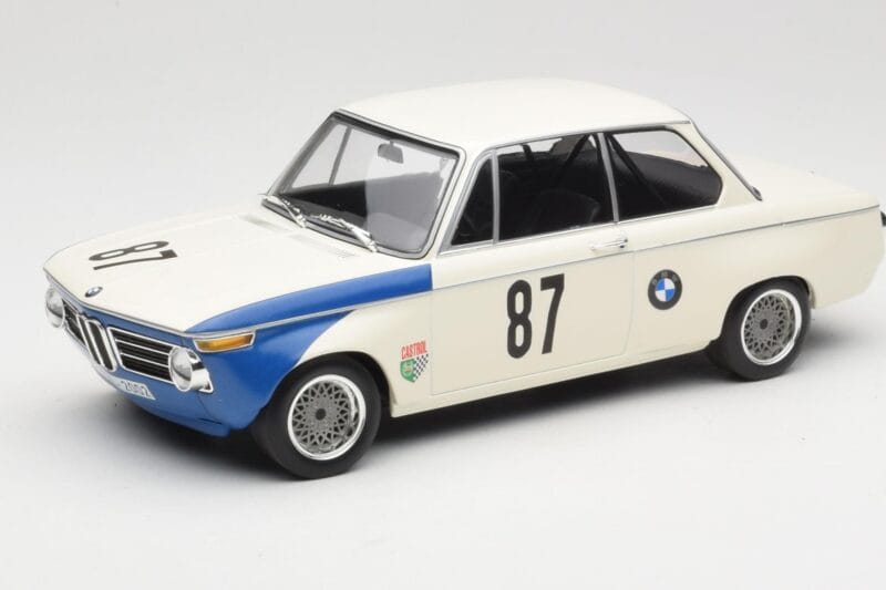 BMW 2002 Tii E10 #87 H. Hahne Grand Prix Brno 1969 Minichamps 1:18 155692787 Metāls
