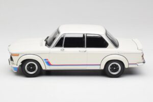 BMW 2002 Tii Turbo Alpine White Minichamps 1:18 155026200 Metāls — attēls 3 no 6