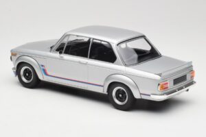 BMW 2002 Turbo E10 Sudrabs Minichamps 1:18 155026201 Metāls — attēls 5 no 6