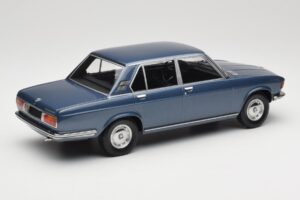 BMW 2500 E3 Blue Metallic Minichamps 1:18 155029200 Metāls — attēls 2 no 6