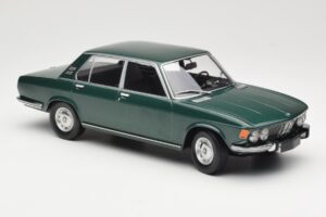 BMW 2500 E3 Green Metallic Minichamps 1:18 155029201 Metāls — attēls 4 no 6