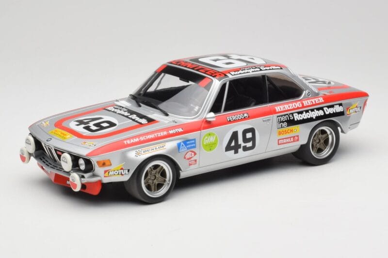 BMW 2800 CS E9 #49 Team Schnitzer G. Herzog / H. Heyer 24 Hours of Spa 1972 Minichamps 1:18 155722749 Metāls