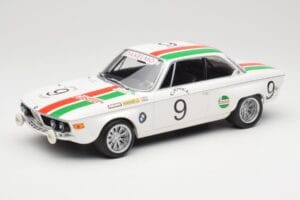 BMW 2800 CS E9 #9 Castrol BMW T. Moorkens / E. Haxhe 24 Hours of Spa 1971 Minichamps 1:18 155712709 Metāls