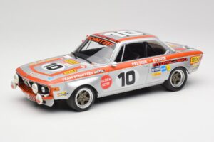 BMW 2800 CS Team Schnitzer #10 J. Fitzpatrick / J. Peltier Spa 1972 Minichamps 1:18 155722710 Metāls